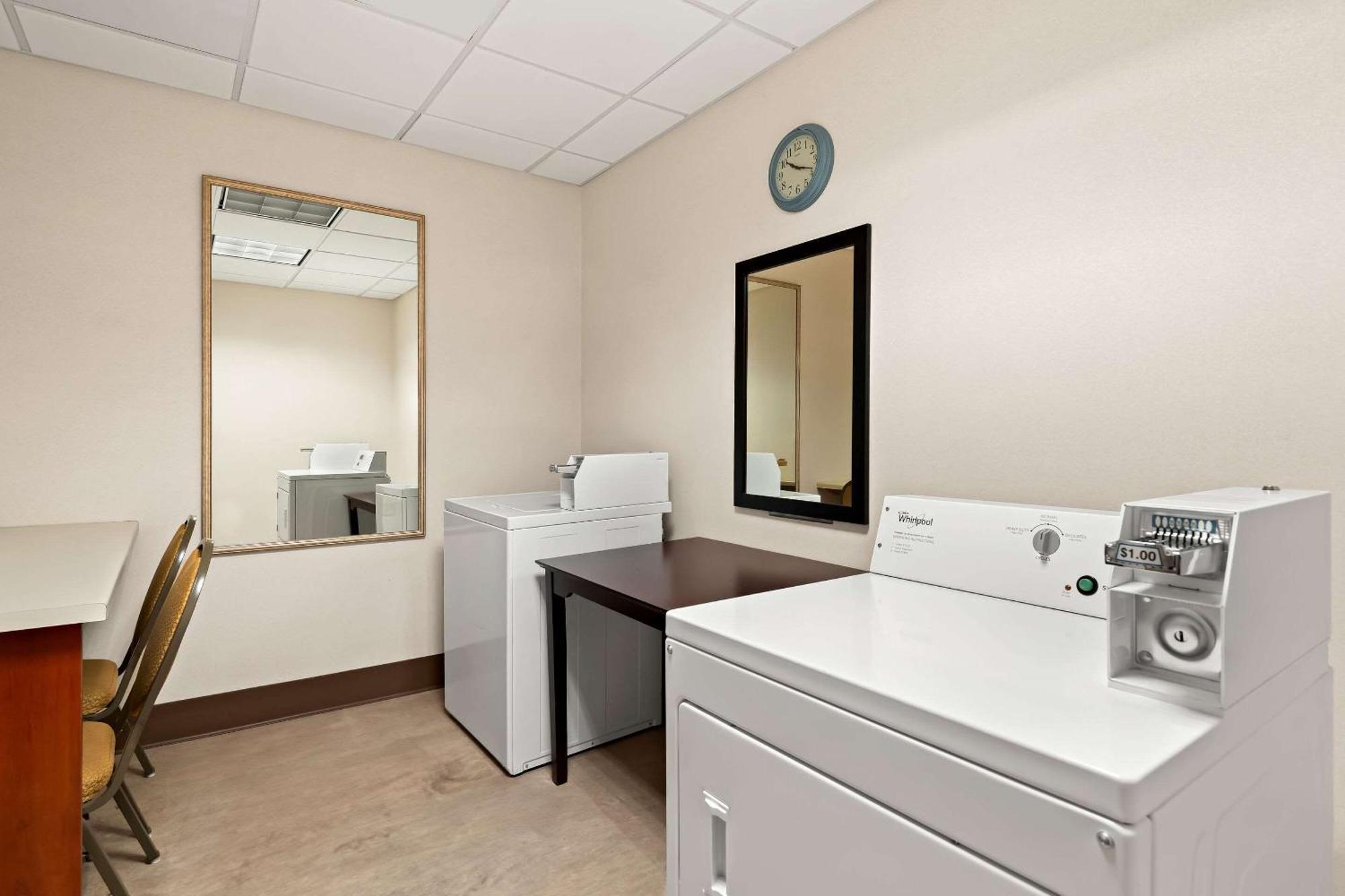 Comfort Inn & Suites Creswell Esterno foto