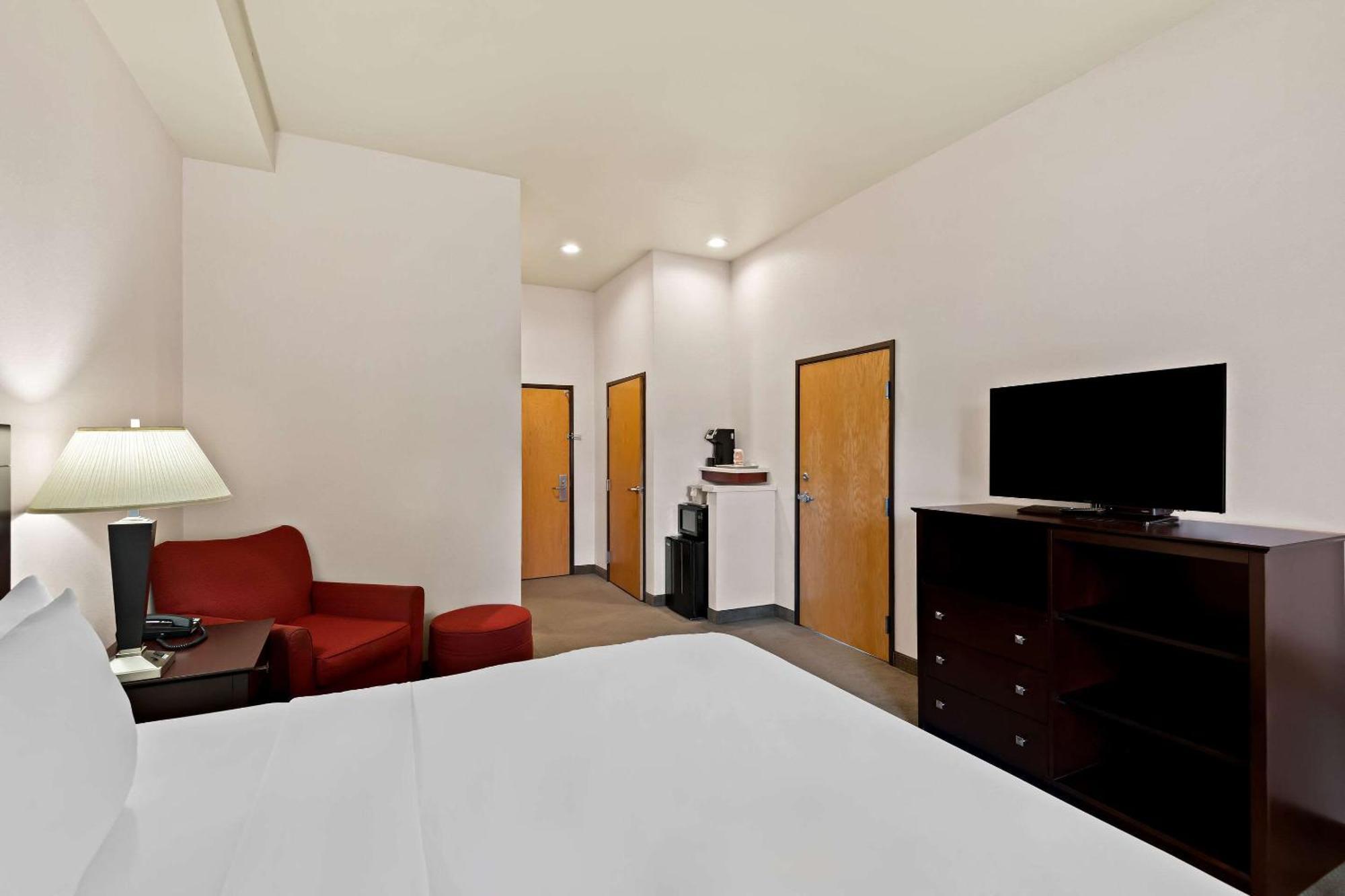 Comfort Inn & Suites Creswell Esterno foto