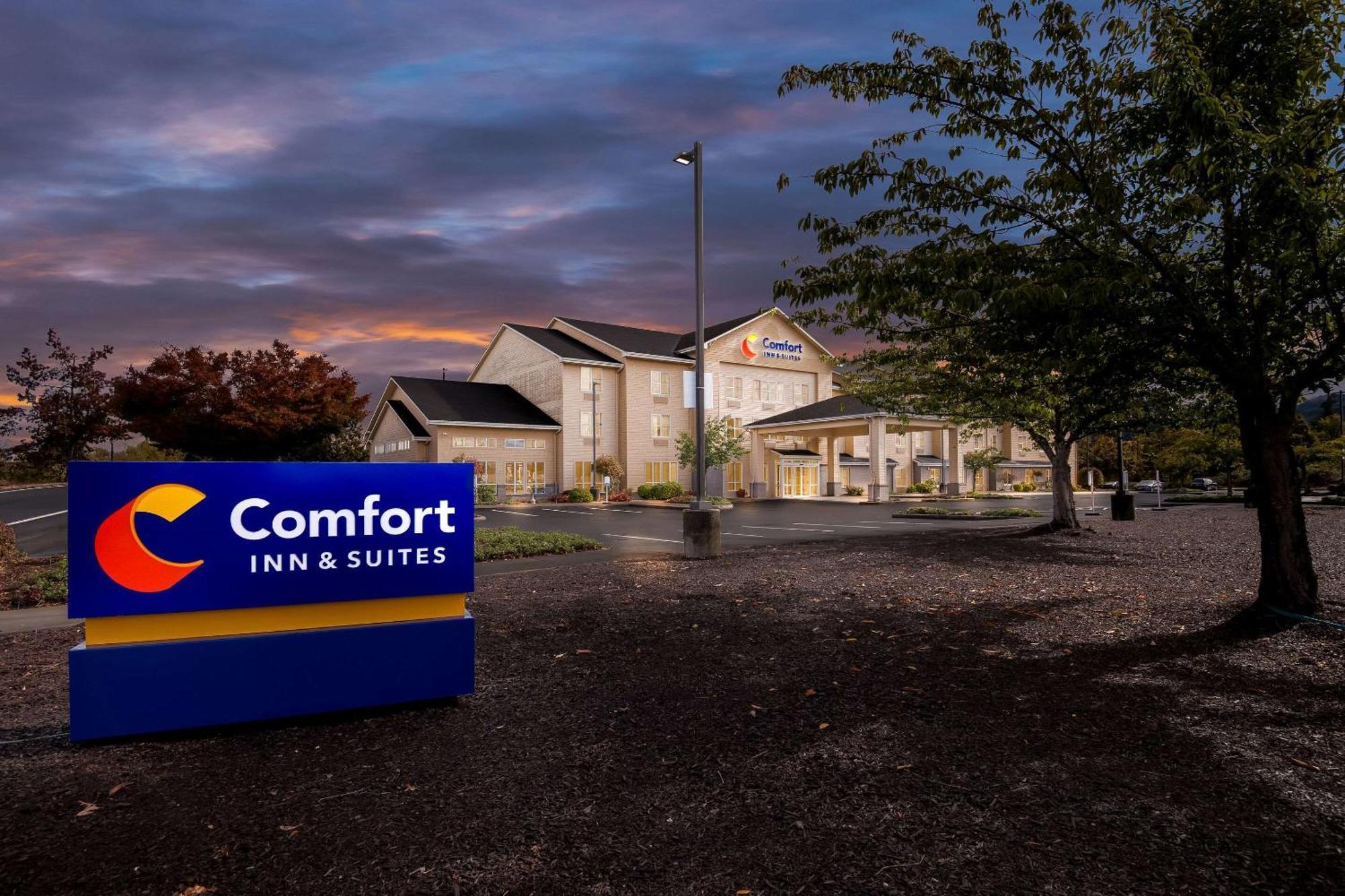 Comfort Inn & Suites Creswell Esterno foto